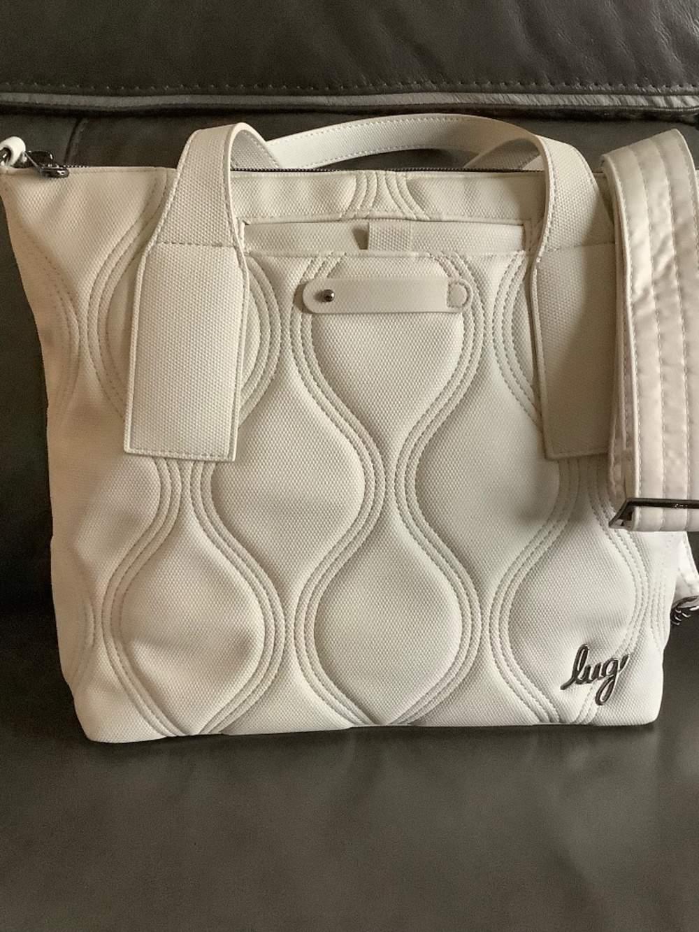LUG | Alto Matte Luxe Tote Bag | pebble